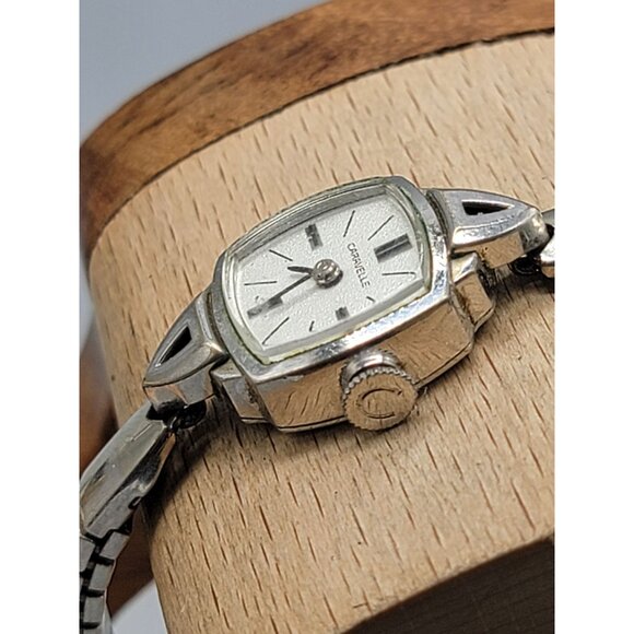 Carvelle Ladies Cocktail Wind Watch 10kgp Silver Tone 17mm Square Dial 6.5" 1974 - Picture 6 of 16